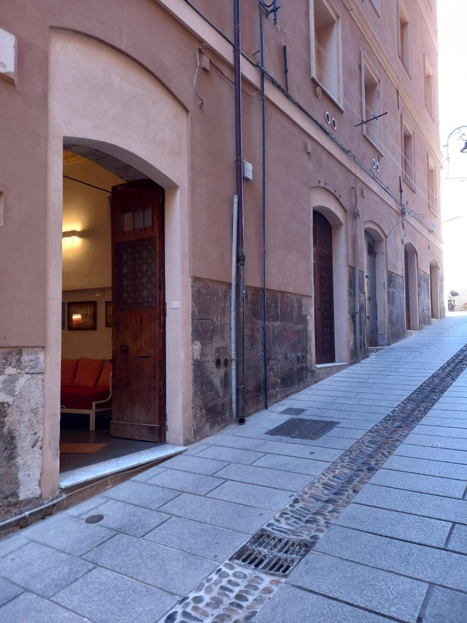 Residenze Palazzo Pes Daire Cagliari Dış mekan fotoğraf
