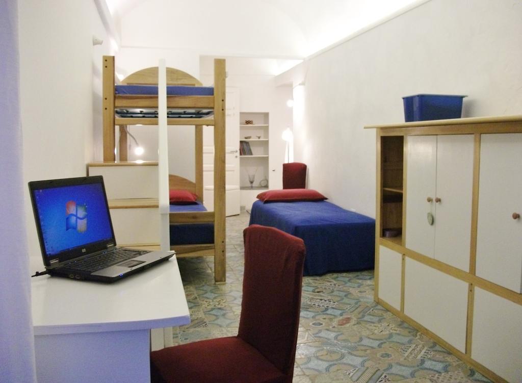 Residenze Palazzo Pes Daire Cagliari Oda fotoğraf